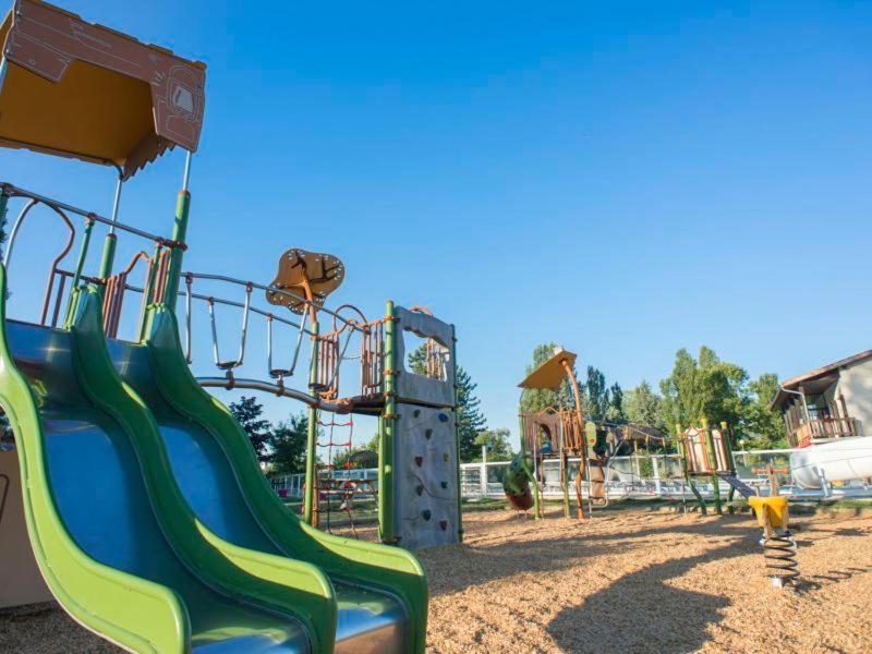 Camping Officiel Siblu Les Rives De กงดรีเยอ ภายนอก รูปภาพ
